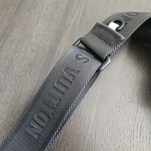 LOUIS VUITTON Taurillon Christopher Sling White - Picture 10 of 10